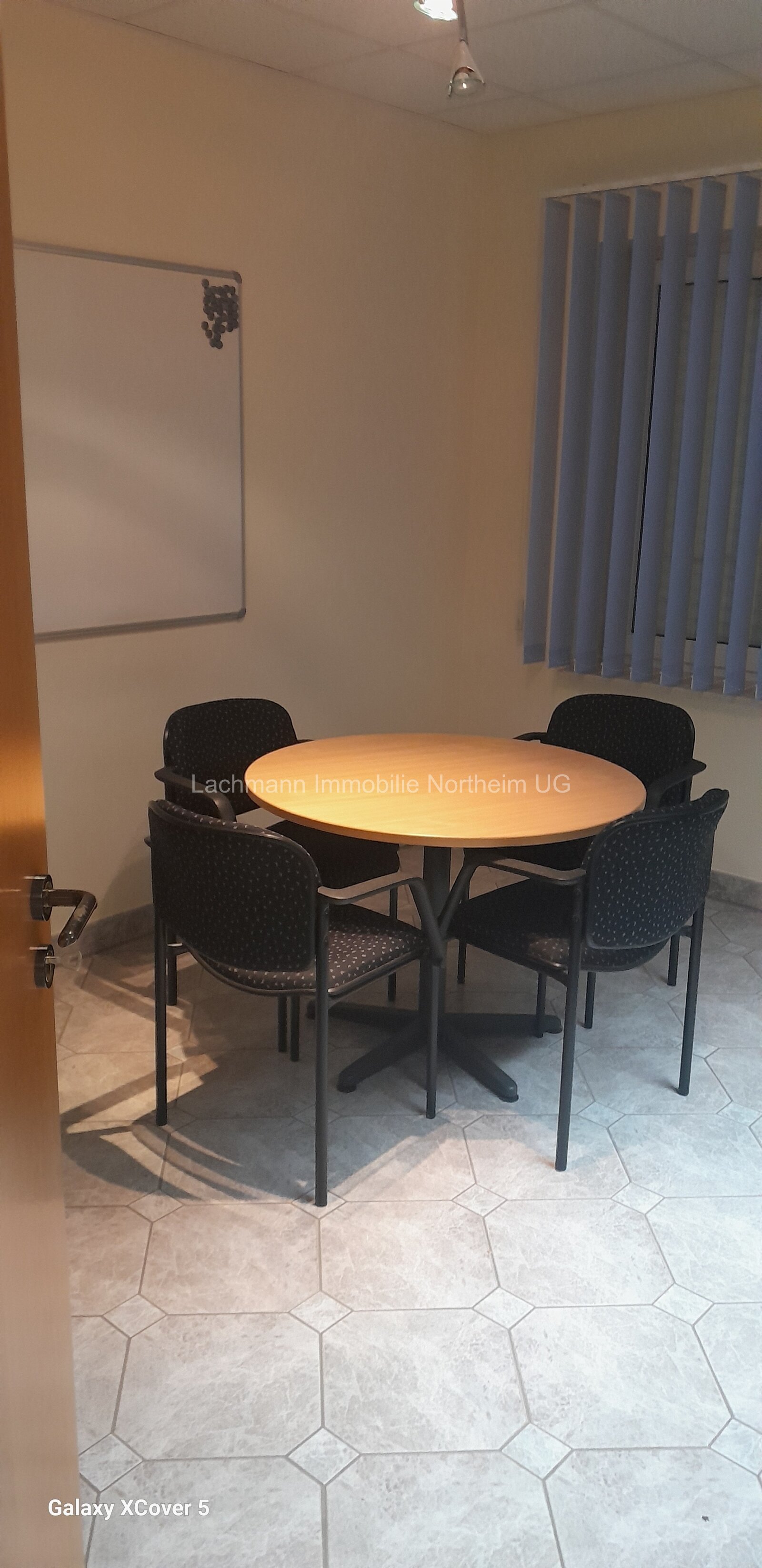 Attraktive Büro,-, Praxisfläche in Einbeck